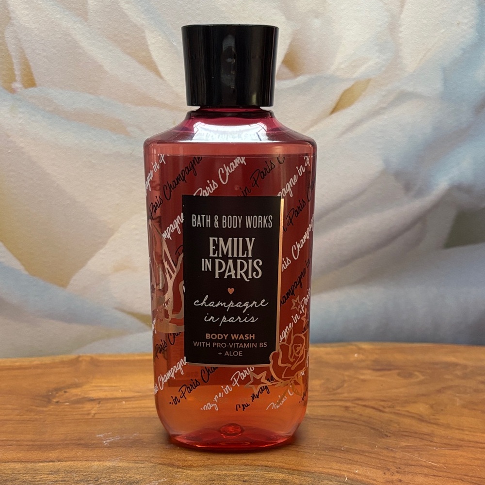Bath & Body Works Emily in Paris Champagne in Paris Body Wash